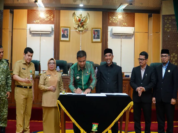 KUA-PPAS 2027 Disepakati, Bupati Kampar Dorong Anggaran Lebih Tepat Sasaran